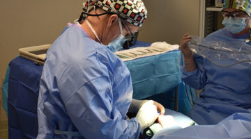 Dr Ian Phillips and Susanne Marriott RPN preparing for procedure